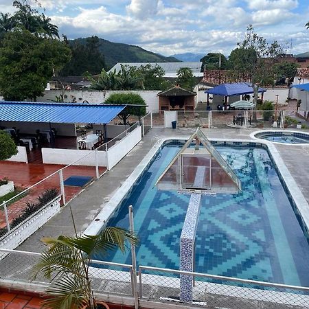 Hotel La Casona Chinácota 외부 사진